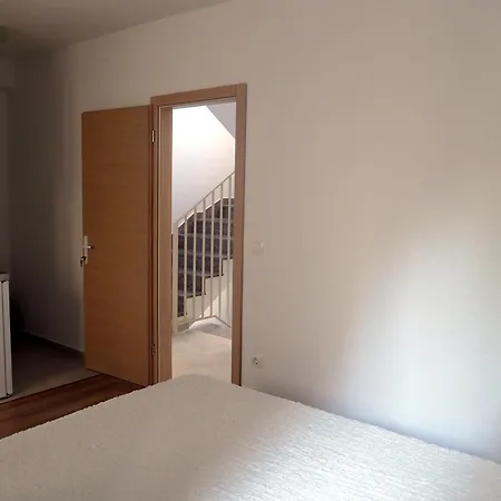 Studio 14560a * 마카르스카